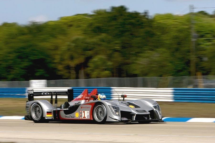  Audi R15 TDi ALMS 12hr of Sebring 2009 года  (фото 12 из 30)